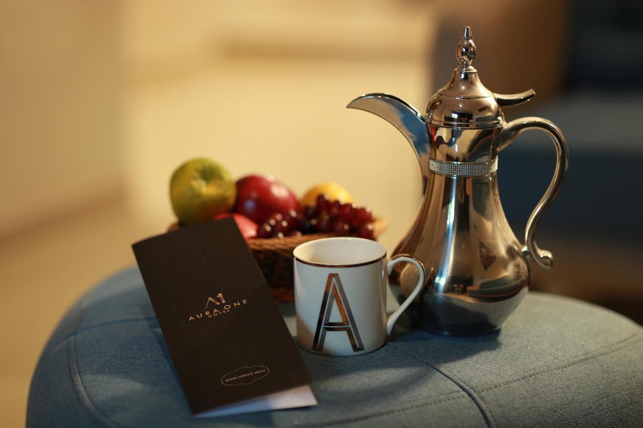 Aura One Hotel Kochi Екстер'єр фото