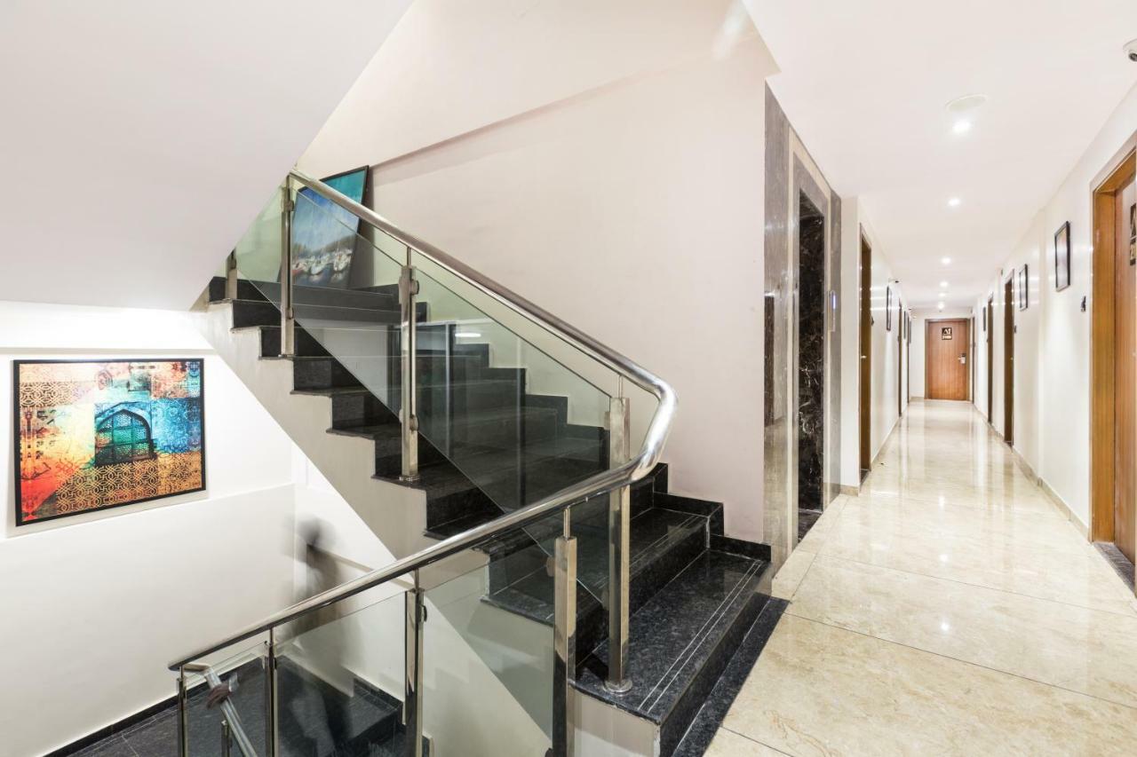 Aura One Hotel Kochi Екстер'єр фото